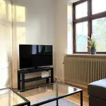 Spacious For 10 公寓 Korup